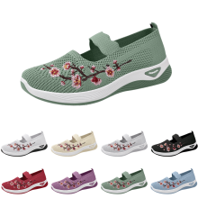 Willtoo Women's Orthopedic Slip-On Walking Shoes Green Wide