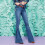 Dames flared jeans met elastische taille, losse pasvorm en bootcut design. 4