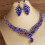 Set da donna composto da girocollo e orecchini a goccia con strass. 6