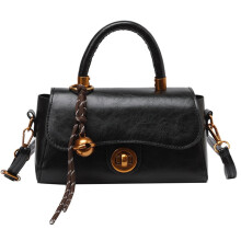 Fashionable Women's Shoulder Bag Retro Square Handbag Crossbody Bags for Stylish Commuters and Casual Travel