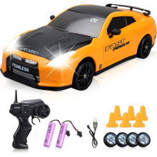 RC Drift Autó1: 24-es méretarányú, 2,4 GHz-es, 4 WD-s, 15 km/h sebességgel, 2 akkumulátorral