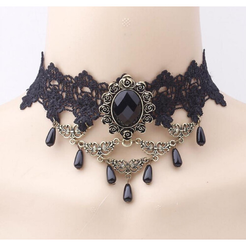 Γοτθικό κολιέ choker από δαντέλα σε βικτωριανό στιλ