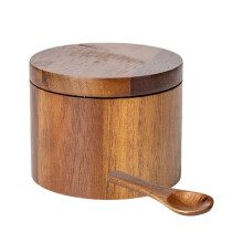 Keukenkruidenpot van massief hout met goed afsluitende sluiting