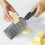 Râpe à fromage plate en acier inoxydable avec poignée 2 x 25 cm 1