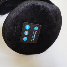 Bluetooth earmuffs with velvet lining and hands-free calling