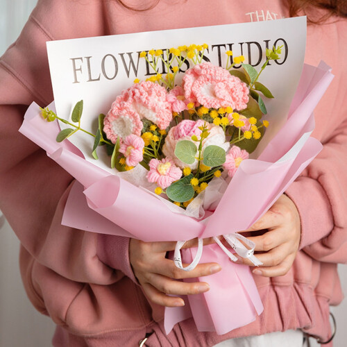 Handmade Crochet Flower Bouquet with Light – Preserved
