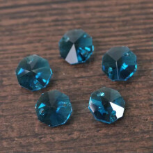 Kristallilasi irtohelmet kahdeksankulmainen, 2 reikää, 14 mm, 10 kpl riikinkukko