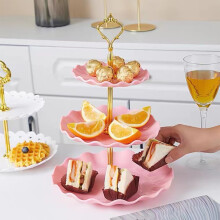 Roze taartstandaard met 3 lagen (35,5 x 25,4 cm) voor desserts, cupcakes en snoepjes.
