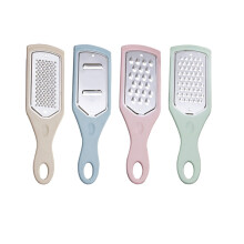 Râpes de cuisine Mizh4Pcs, râpes à carottes, râpes à pommes de terre, ustensiles de cuisine pour la maison (couleurs assorties)