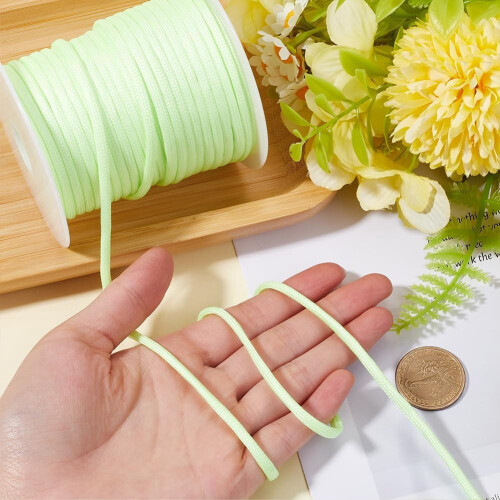 Glow-in-Dark Paracord Kit 31m 4mm Green Polyester 2