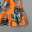 Vestido infantil sem mangas com suspensórios e estampa Ankara. 5