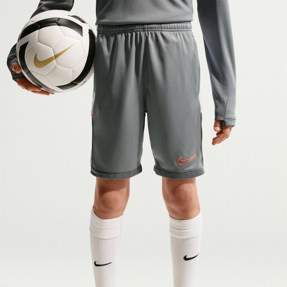 Nike (9-10 Years, Grey) Childrens/Kids Logo Shorts