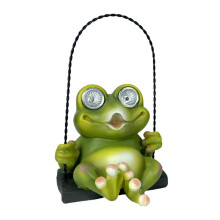 Solar Hanging Frog Garden Light Resin Decorative Lamp