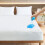 Protège-matelas King 76 x 80 pouces en éponge imperméable 1