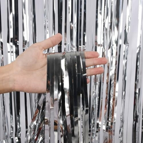 Silver Metallic Streamers Backdrop Foil Fringe 8.2ft x 1