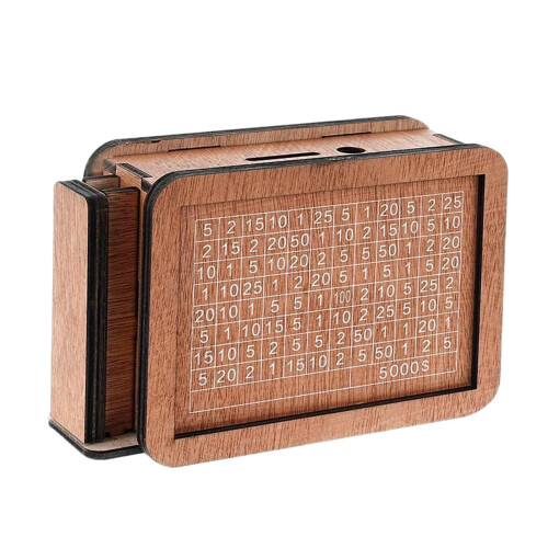 Houten spaarpot met een streefbedrag van $5000. 2