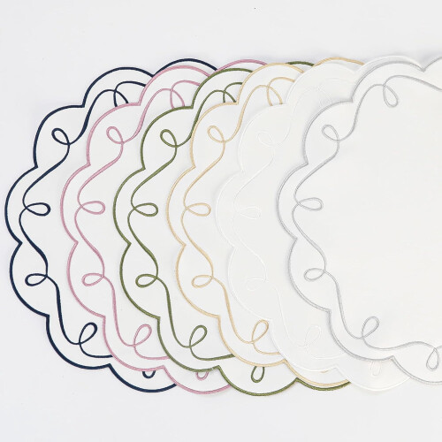 ABPETE Sets de table ronds brodés 15 pouces, lot de 4, roses 1