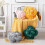 Coussin décoratif en peluche à nœud, 30 cm 3