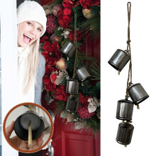 Set van 4 vintage metalen hangende koebellen