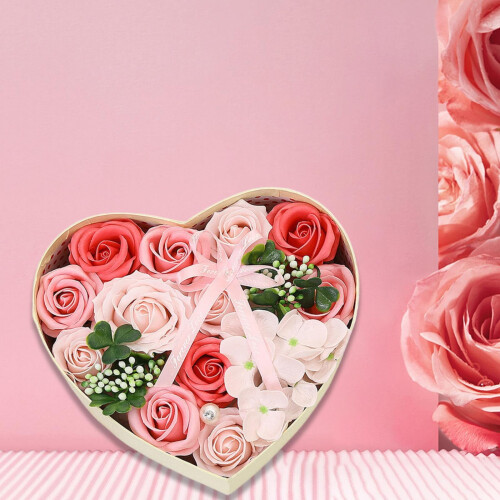Rosas artificiales rosas en caja con forma de corazón (1 unidad) 1