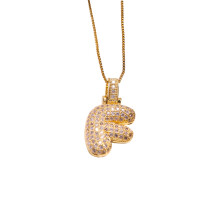 Collana con ciondolo a forma di lettera inglese con nome da donna