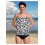 Maiô feminino de uma peça com controle abdominal, preto e branco. 1