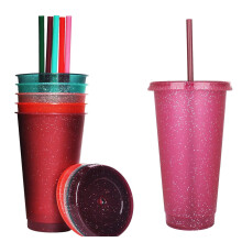 Třpytivé plastové sklenice, 24 oz s víčky a brčky, 5 ks