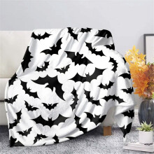 Halloween bat flannel throw blanket purple 50x60 inches