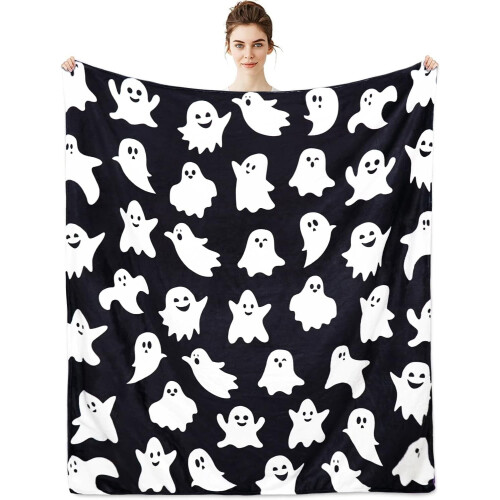 Halloween Themed Fleece Throw Blanket 1 pc 1