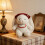 Witte pluche konijn met rode muts en slabbetje (30 cm) 3