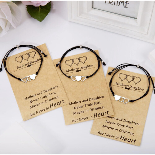 Conjunto de pulseiras combinando em formato de coração para mãe e filha 2