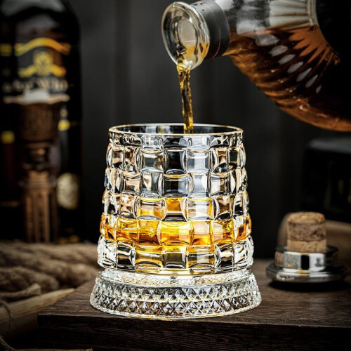 Vasos de whisky de cristal giratorios 360 2
