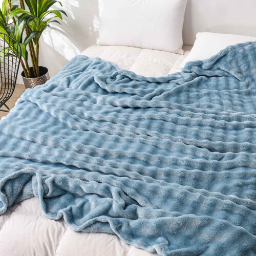 Flannel Rabbit Hair Blanket Solid Color 150x200cm 2