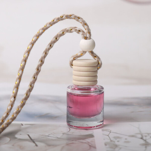 Diffuseur de voiture suspendu Sakura fait main 10 ml 1