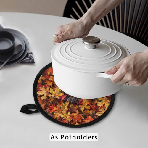 Maple Leaf Pot Mat and Heat-Resistant Cat Gloves 2