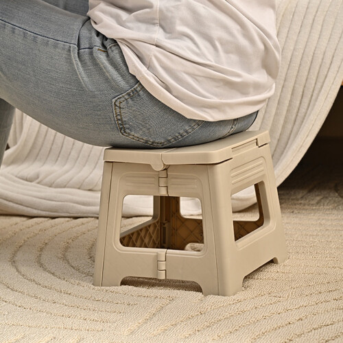 Portable Folding Stool for Adults 1-Pack 2