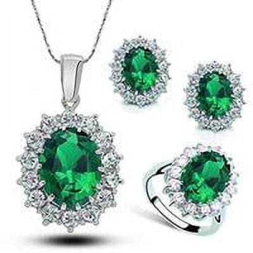 Set di collana, anello e orecchini in rame e zirconi verdi 1