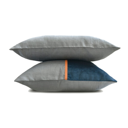 Housses de coussin décoratives bleues en velours côtelé 2