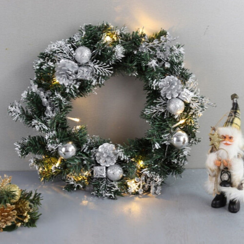 Artificial Christmas Garland with LED Lights and Pine Cones 1