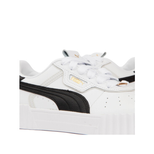 Puma (92) Carina 3 1