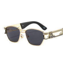 (C1 Gold Frame with Gray Lenses) Sonnenbrille mit Löwenkopf-Motiv, Unisex, Retro-Klassiker, Modell 50630