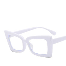 (C15 White Frame Transparent Lens) Quadratische Cat-Eye-Sonnenbrille 9019 | Farbenfrohe Unisex-Sonnenbrille