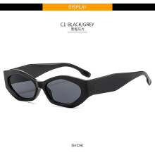 (C1 Black Frame with Gray Lenses) Okulary przeciwsłoneczne w małych oprawkach, kolorowe, stylowe, personalizowane, Runway, UV400, 9414