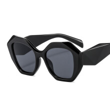 (C1 Black Frame with Gray Lenses) Retro-Sonnenbrille fĂĽr Damen, polygonal, groĂźes Gestell, UV400, Modell 9454