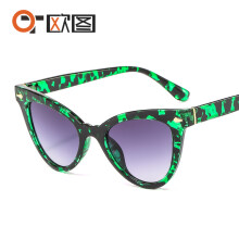 (C56 Green Floral Frame with Double Gray Lenses) Cat-Eye-Sonnenbrille mit Nieten, Modell 9072, für Damen, CL – Retro-Muster