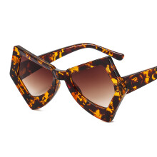 (C6 Leopard print frame with gradient tea lenses) Stora Cat Eye-solglasögon med fjärilsmönster för kvinnor 22042 – Personlig catwalk-stil