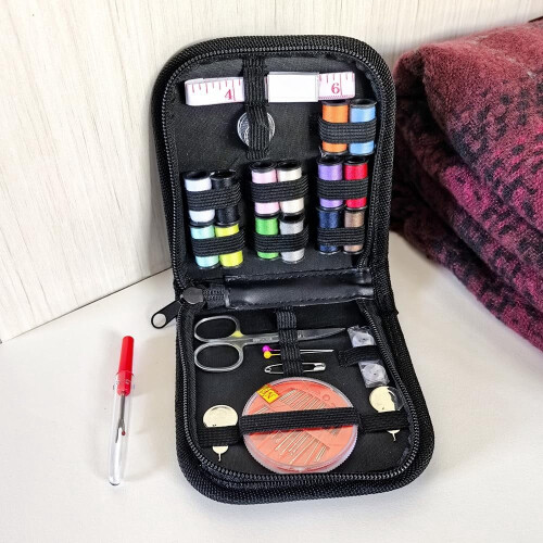 Kit de couture, sac noir, ciseaux et fil (27 pièces). 2