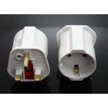 Synergy 21 LED Adapter Netzteil UK->D 3-polig auf Schutzkontakt