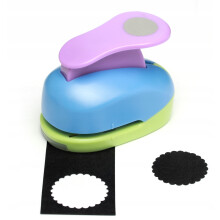 Dekoratív papírlyukasztó 38 mm 3,8 cm Rozetta