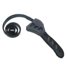 Adjustable Pipe Wrench for Oil Filters and Plumbing Maintenance